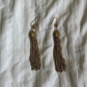 Dangle earrings